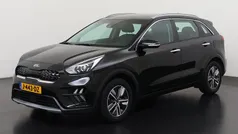 Zwart Gebruikt 2020 Kia Niro SUV | € 22.190 (Eerlijke prijs)