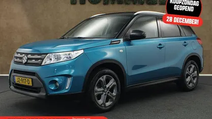 Blauw Gebruikt 2015 Suzuki Vitara Exclusive SUV | € 16.145 (Eerlijke prijs)