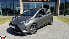 Grijs Gebruikt 2017 Toyota Yaris Comfort Hatchback | € 13.950 (Eerlijke prijs)