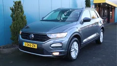 Grijs Gebruikt 2020 VW T-Roc Executive SUV | € 18.950 (Goede deal)