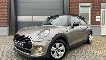 Occasion Mini Cooper Business 136 PK (100 kW) 2017 Hatchback