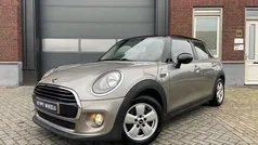 Gebruikt 2017 Mini Cooper Business Hatchback | € 12.950 (Goede deal)