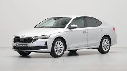 Occasion 2025 Skoda Octavia First Edition Hatchback | € 34.940 (Eerlijke prijs)