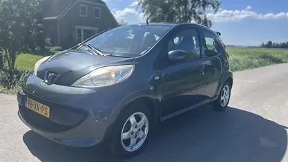 Grijs Gebruikt 2007 Peugeot 107 Hatchback | € 2.299 (Eerlijke prijs)