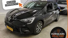 Gebruikt 2023 Renault Clio V Equilibre Hatchback | € 14.890 (Eerlijke prijs)
