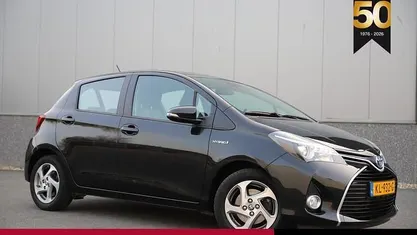 Occasion Toyota Yaris Trend 101 PK (74 kW) 2016 Zwart Hatchback