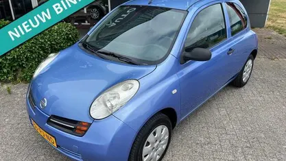 Blauw Gebruikt 2004 Nissan Micra Pack Hatchback | € 1.750 (Eerlijke prijs)