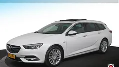 Wit, metallic lak Gebruikt 2017 Opel Insignia Innovation Stationwagen | € 14.999 (Eerlijke prijs)