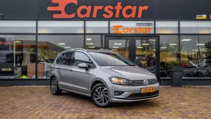 Occasion VW Golf Highline 2025 Grijs MPV