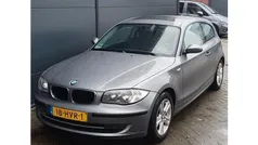Grijs, metallic lak Gebruikt 2009 BMW 116 Hatchback | € 2.795 (Eerlijke prijs)