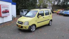 Geel Gebruikt 2007 Opel Agila Hatchback | € 1.499 (Eerlijke prijs)