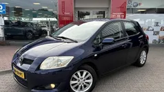Blauw Gebruikt 2007 Toyota Auris Luna Hatchback | € 4.400 (Eerlijke prijs)