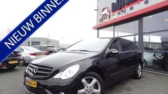 Zwart, metallic lak Gebruikt 2008 Mercedes R350 MPV | € 9.945 (Eerlijke prijs)