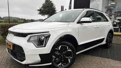 Occasion 2024 Kia e-Niro SUV | € 31.800 (Eerlijke prijs)