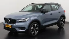 Grijs Gebruikt 2022 Volvo XC40 R-Design SUV | € 36.690 (Eerlijke prijs)