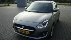 Grijs Gebruikt 2022 Suzuki Swift Style Hatchback | € 16.995 (Eerlijke prijs)