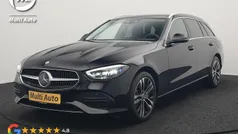 Zwart Gebruikt 2022 Mercedes C300 Stationwagen | € 35.440 (Eerlijke prijs)