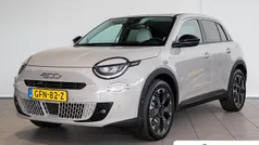 Gebruikt 2024 Fiat 600 La Prima SUV | € 27.445 (Eerlijke prijs)