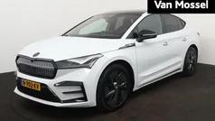 Wit Gebruikt 2022 Skoda Enyaq iV RS SUV | € 36.844 (Eerlijke prijs)