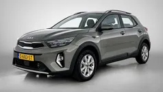 Gebruikt 2023 Kia Stonic SUV | € 20.885 (Eerlijke prijs)