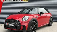Rood Gebruikt 2022 Mini John Cooper Works Hatchback | € 25.945 (Goede deal)