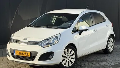 Occasion 2013 Kia Rio Hatchback | € 6.498 (Eerlijke prijs)