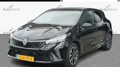 Zwart Gebruikt 2024 Renault Clio V Techno Hatchback | € 23.950 (Eerlijke prijs)