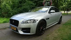 Gebruikt 2017 Jaguar XF R-Sport Sedan | € 26.950 (Eerlijke prijs)