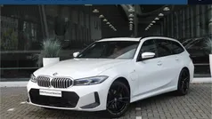 Gebruikt 2024 BMW 330e Executive Stationwagen | € 52.450 (Super prijs)