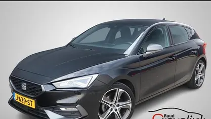 Occasion 2020 Seat Leon FR Hatchback | € 14.945 (Eerlijke prijs)