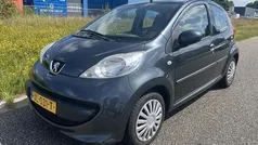 Grijs Gebruikt 2008 Peugeot 107 Hatchback | € 1.999 (Eerlijke prijs)