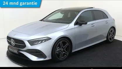 Grijs Gebruikt 2024 Mercedes A180 AMG line Hatchback | € 34.945 (Eerlijke prijs)