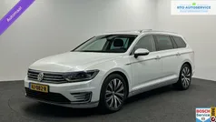 Wit Gebruikt 2015 VW Passat Highline Stationwagen | € 16.000 (Eerlijke prijs)