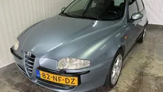 Blauw Gebruikt 2003 Alfa Romeo 147 Hatchback | € 999 (Eerlijke prijs)