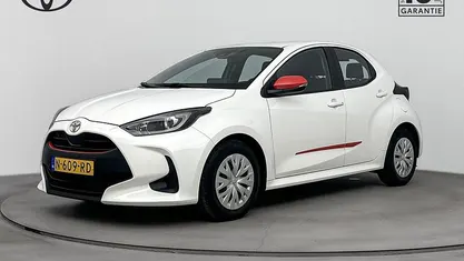 Gebruikt 2021 Toyota Yaris Active Hatchback | € 16.945 (Eerlijke prijs)