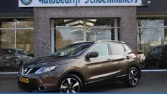 Bruin Gebruikt 2017 Nissan Qashqai N-Vision SUV | € 16.990 (Eerlijke prijs)
