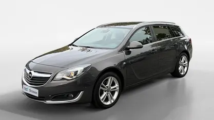 Grijs Gebruikt 2015 Opel Insignia Edition Stationwagen | € 9.945 (Goede deal)