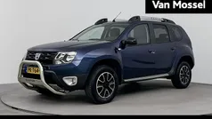 Blauw Gebruikt 2017 Dacia Duster Black Shadow SUV | € 13.935 (Eerlijke prijs)
