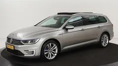 Grijs Gebruikt 2015 VW Passat Highline Stationwagen | € 13.900 (Eerlijke prijs)