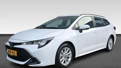Occasion Toyota Corolla Comfort 140 PK (102 kW) 2024 Wit Stationwagen