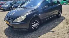 Gebruikt 2004 Peugeot 307 Hatchback | € 123.123