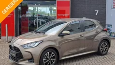 Gebruikt 2022 Toyota Yaris Hybrid Hatchback | € 22.900 (Eerlijke prijs)
