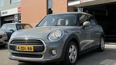 Grijs Gebruikt 2015 Mini ONE Business Hatchback | € 9.499 (Eerlijke prijs)