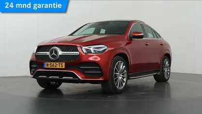 Rood (metallic) Occasion 2021 Mercedes GLE350 Premium Coupé | € 62.850 (Eerlijke prijs)