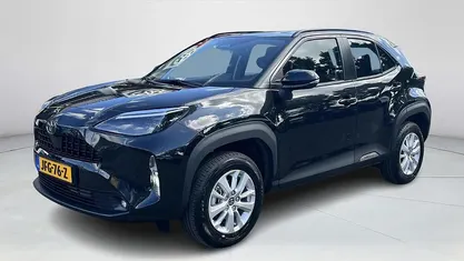Gebruikt 2025 Toyota Yaris Cross Active SUV | € 28.950 (Eerlijke prijs)