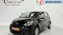 Zwart Gebruikt 2017 Hyundai i10 Hatchback | € 6.750 (Eerlijke prijs)