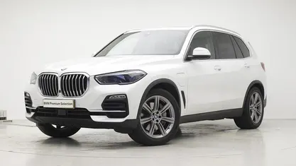 Wit Gebruikt 2021 BMW X5 Executive SUV | € 53.895 (Goede deal)