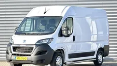 Icy white Gebruikt 2023 Peugeot Boxer Van | € 21.950 (Eerlijke prijs)