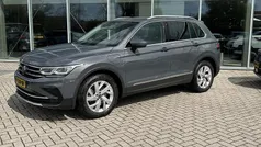 Grijs Gebruikt 2021 VW Tiguan Business+ SUV | € 32.945 (Super prijs)
