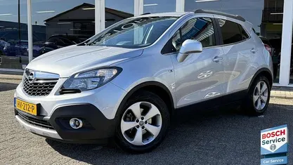 Grijs, metallic lak Occasion 2015 Opel Mokka Cosmo SUV | € 10.950 (Eerlijke prijs)